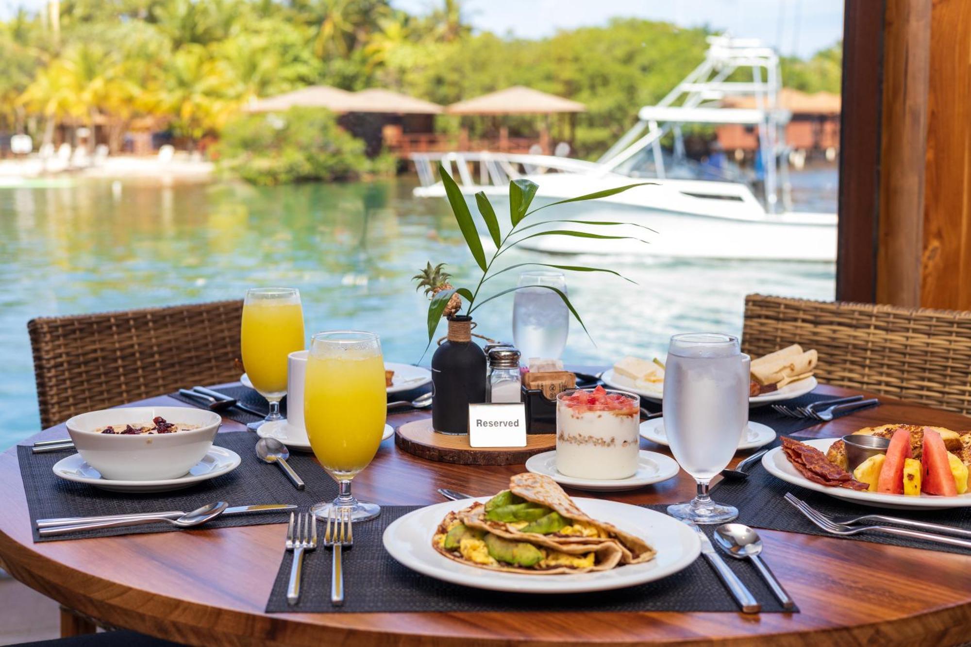 Anthony'S Key Resort Sandy Bay Eksteriør bilde